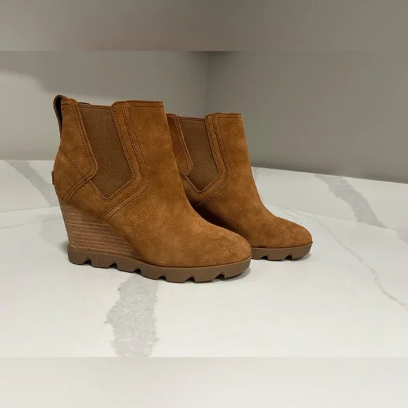 Women’s Sorel Joan Uptown Chelsea Boot Size 9 Brown - Picture 1 of 14